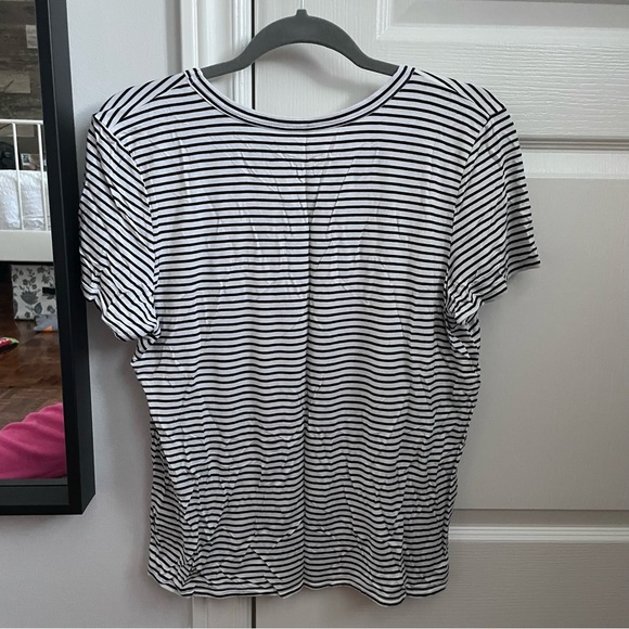 American Eagle Stripped T-Shirt - Picture 2 of 3